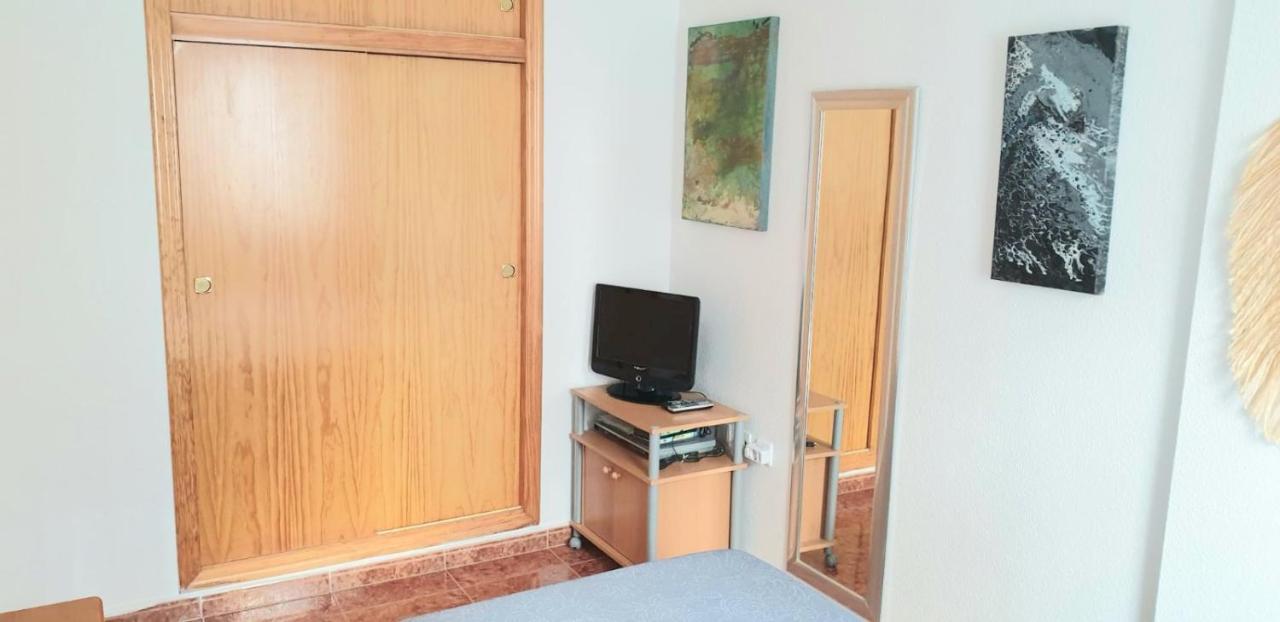 Apartamento Los Gases Torrevieja Kültér fotó