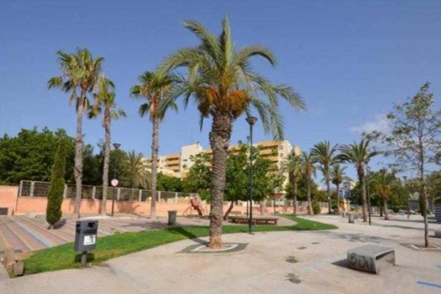 Apartamento Los Gases Torrevieja Kültér fotó