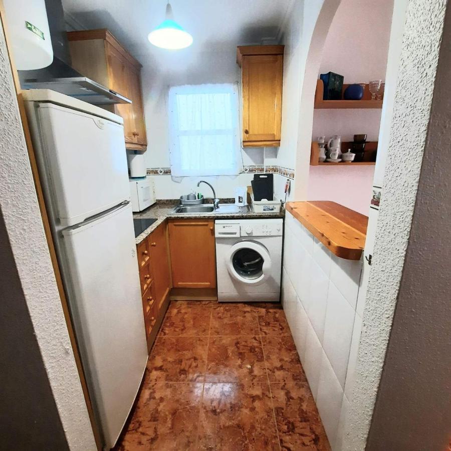 Apartamento Los Gases Torrevieja Kültér fotó